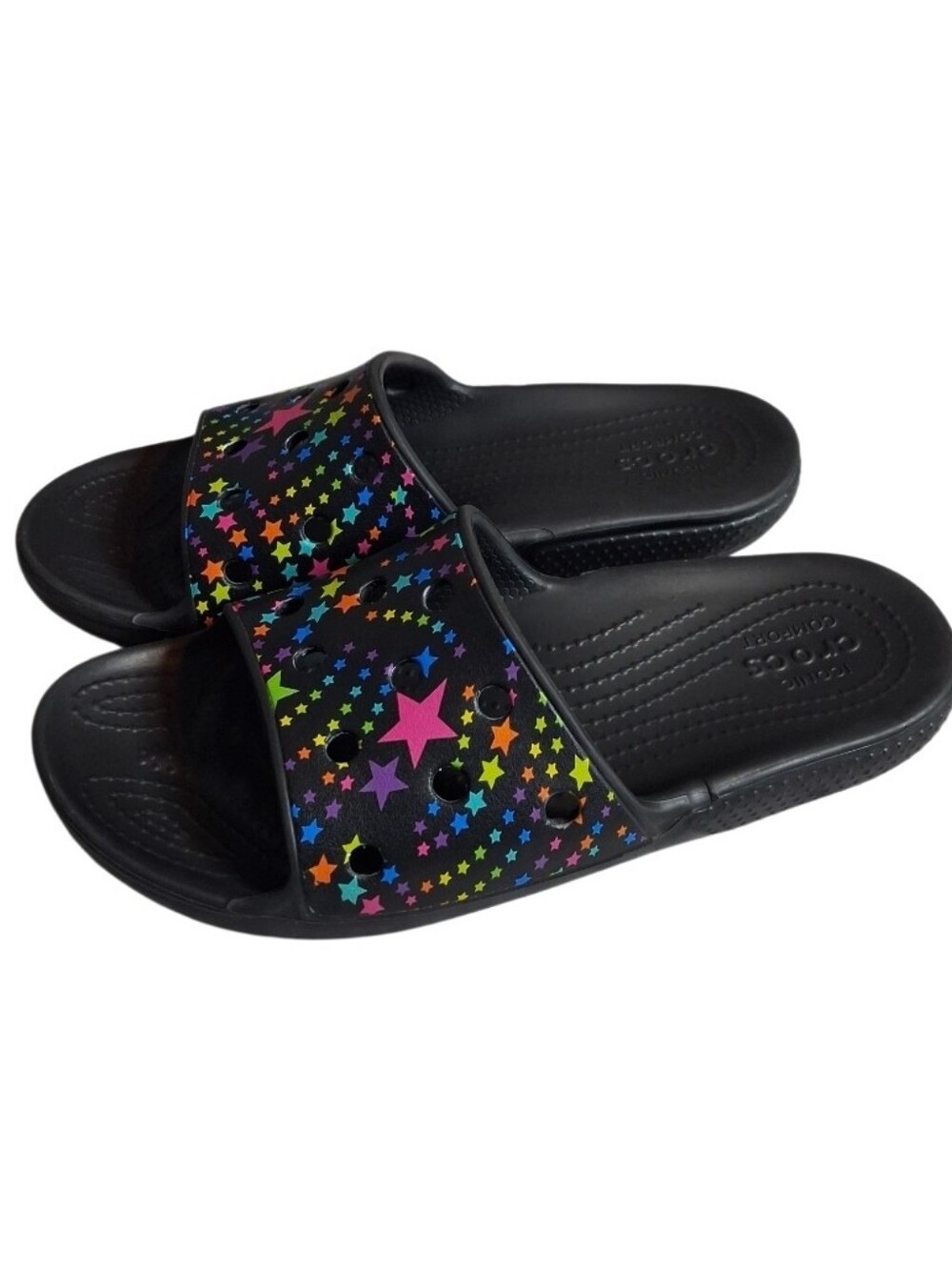 Crocs Printed Slides Girls Size 5 Open Toe Slip-On Sandals Pastel Stars Summer